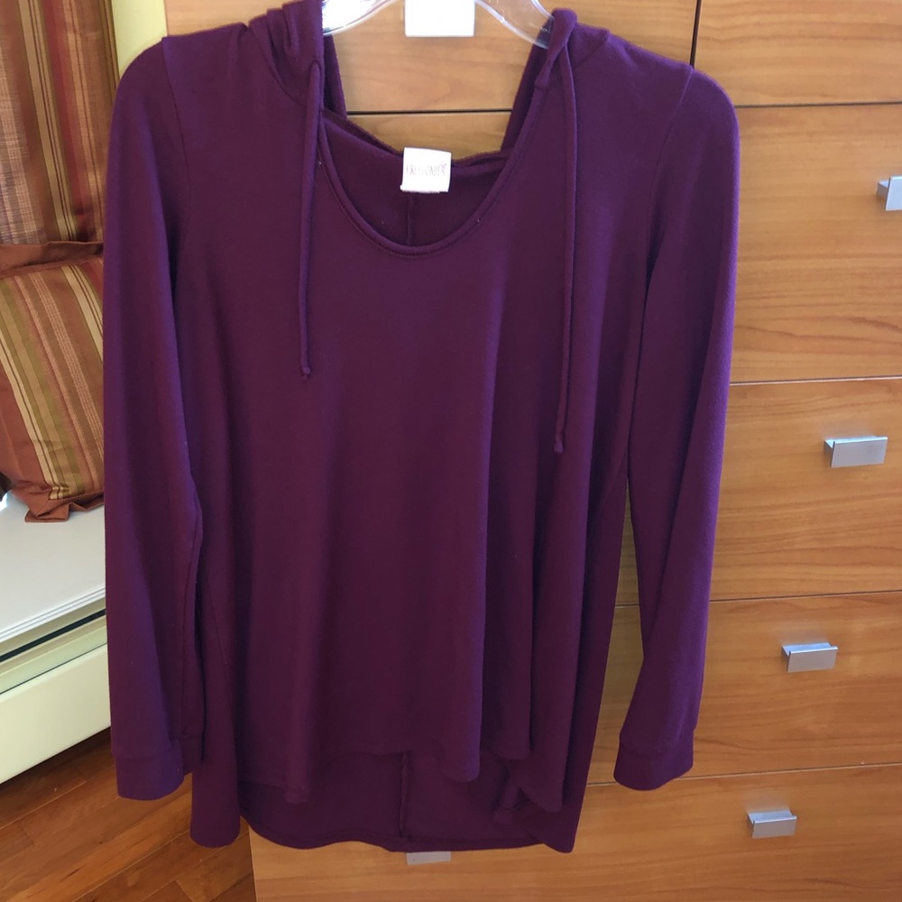 A cute maroon hoodie